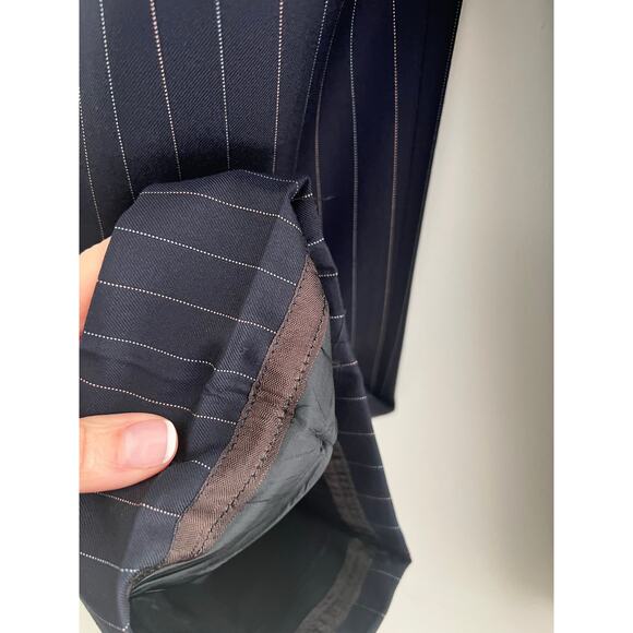 Holland & Sherry 100% Wool 2 Pc Suit Dark Blue Pastel Pinstripes Size 40 36 JP - Picture 11 of 12